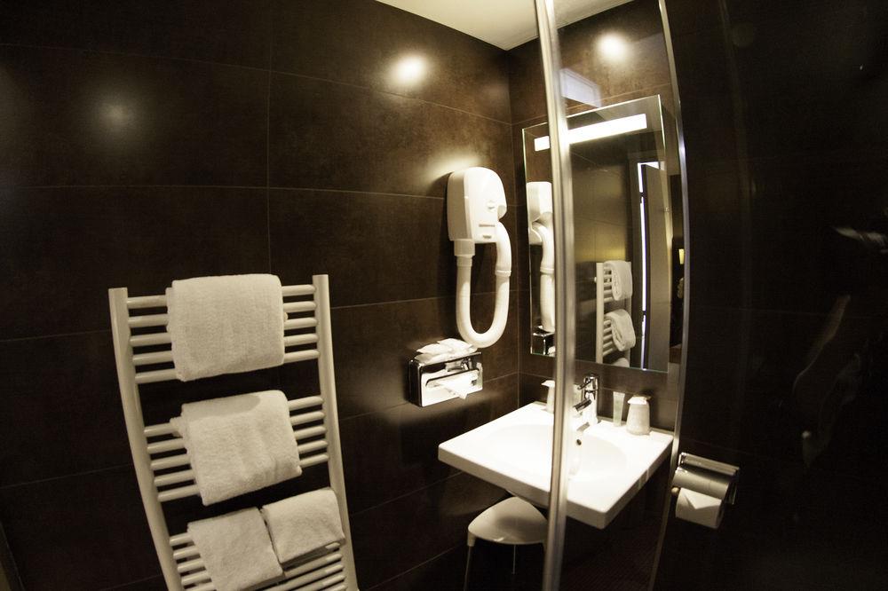 Logis Hotel 15 Montparnasse Párizs Kültér fotó